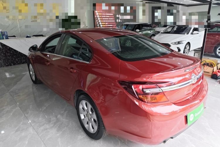 Used Buick Regal 2015 1.6T Leading Technology Model Rear Left 45 Deg