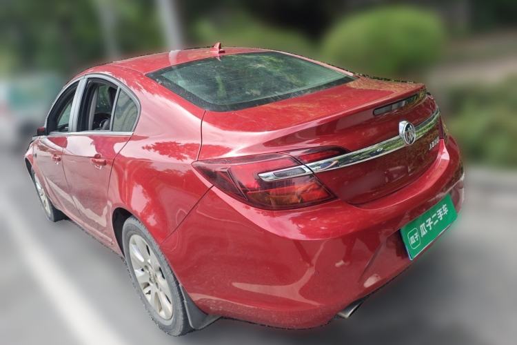Used Buick Regal 2015 1.6T Fashion Tech Model Rear Left 45 Deg