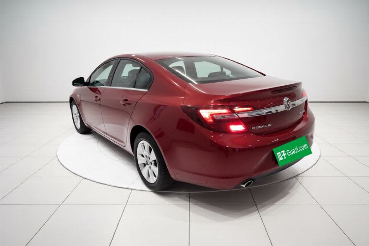 Used Buick Regal 2015 1.6T Leading Technology Model Rear Left 45 Deg