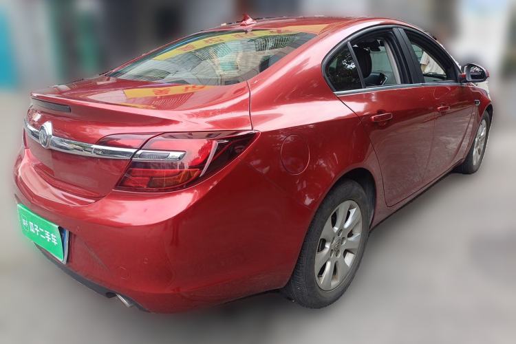 Used Buick Regal 2015 1.6T Fashion Tech Model Rear Right 45 Deg