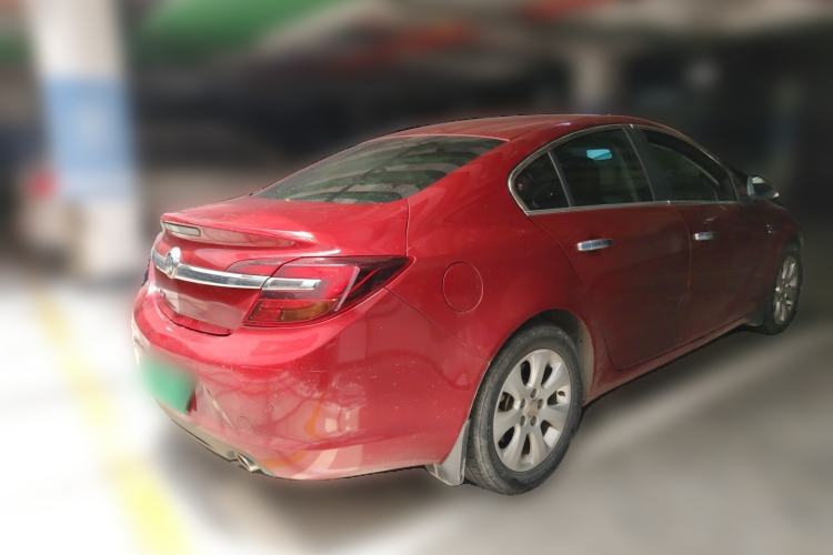 Used Buick Regal 2015 1.6T Leading Technology Model Rear Right 45 Deg