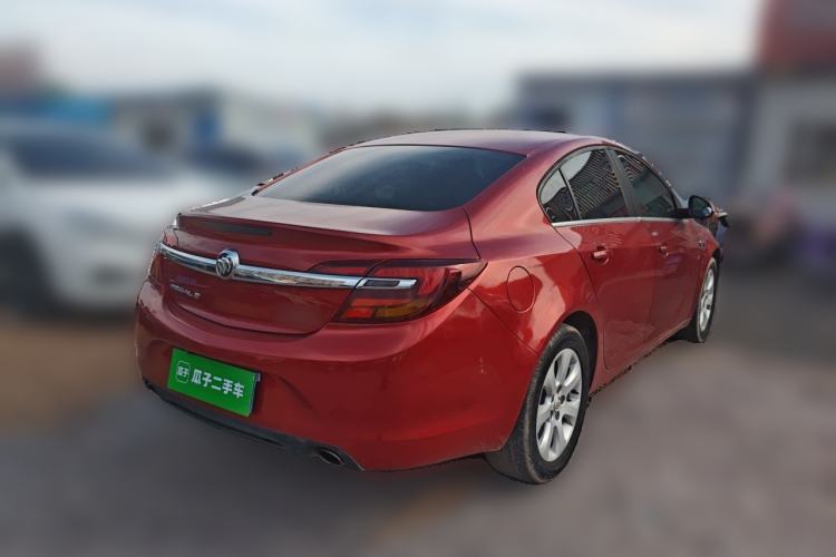 Used Buick Regal 2015 1.6T Leading Technology Model Rear Right 45 Deg