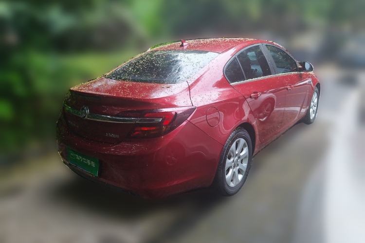 Used Buick Regal 2015 2.0L Leading Fashion Edition Rear Right 45 Deg