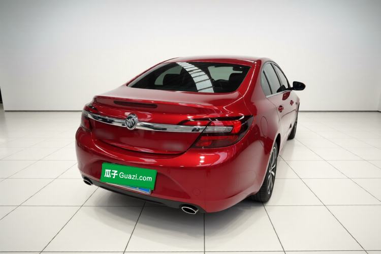 Used Buick Regal 2015 1.6T Leading Technology Model Rear Right 45 Deg