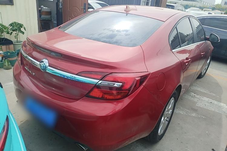 Used Buick Regal 2015 1.6T Leading Technology Model Rear Right 45 Deg