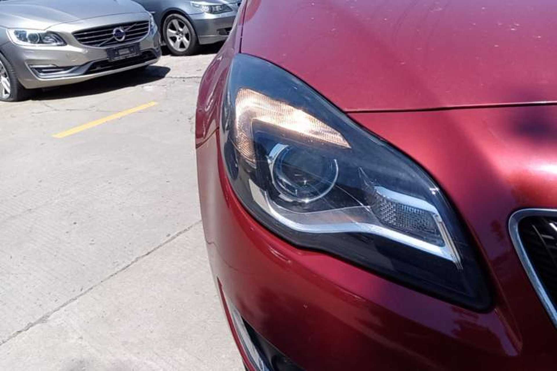 Used Buick Regal 2015 1.6T Elite Tech Model Right Front Headlight