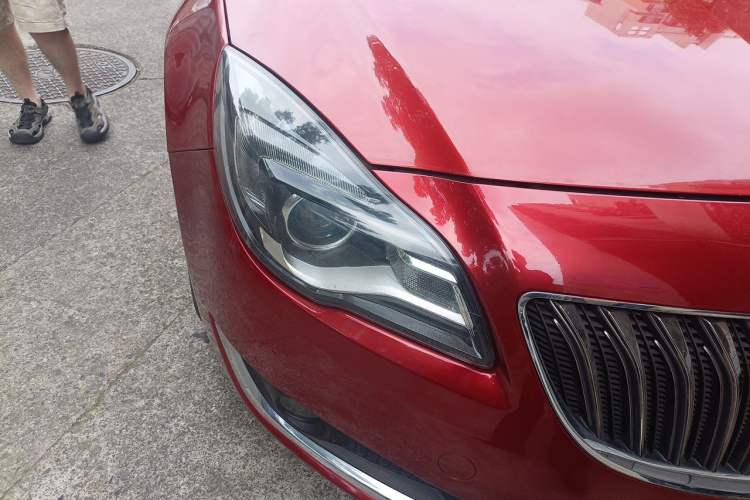 Used Buick Regal 2015 1.6T Fashion Tech Model Right Front Headlight