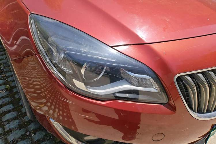 Used Buick Regal 2015 1.6T Elite Tech Model Right Front Headlight