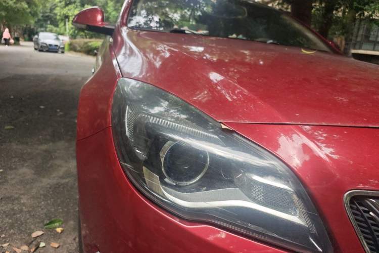 Used Buick Regal 2015 2.0L Leading Fashion Edition Right Front Headlight