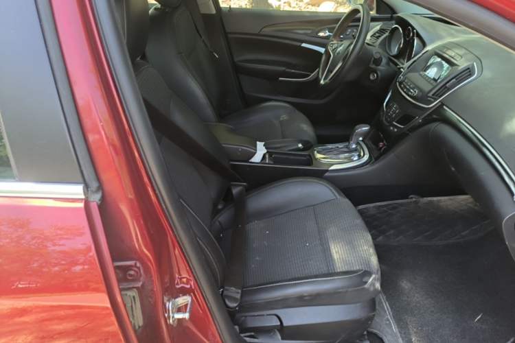 Used Buick Regal 2015 1.6T Leading Technology Model Right Front Seat