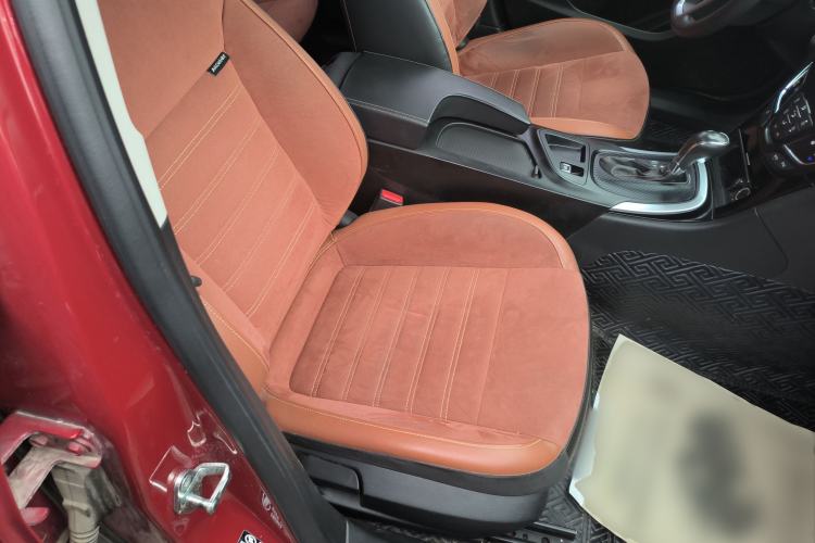 Used Buick Regal 2015 1.6T Elite Tech Model Right Front Seat