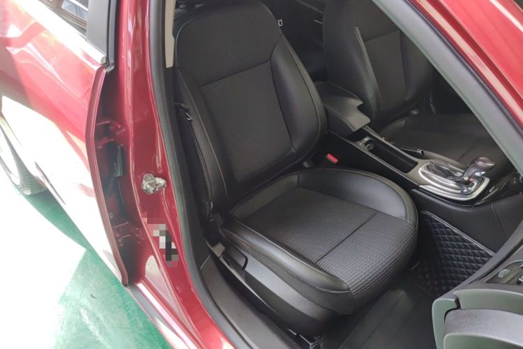Used Buick Regal 2015 1.6T Leading Technology Model Right Front Seat