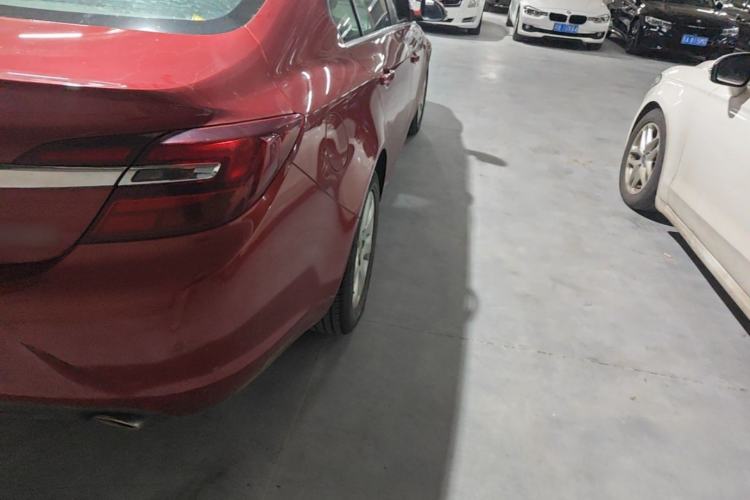 Used Buick Regal 2015 1.6T Leading Technology Model Right Rear Taillight