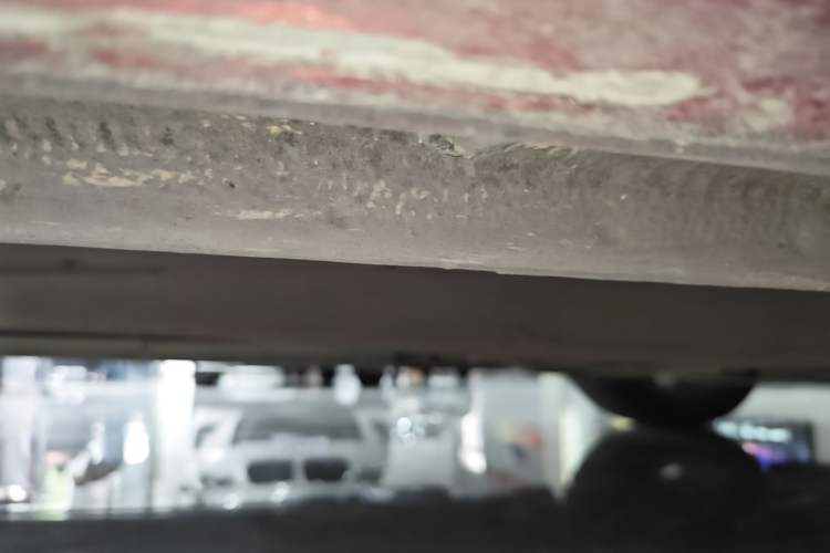 Used Buick Regal 2015 1.6T Leading Technology Model Right Side Sill