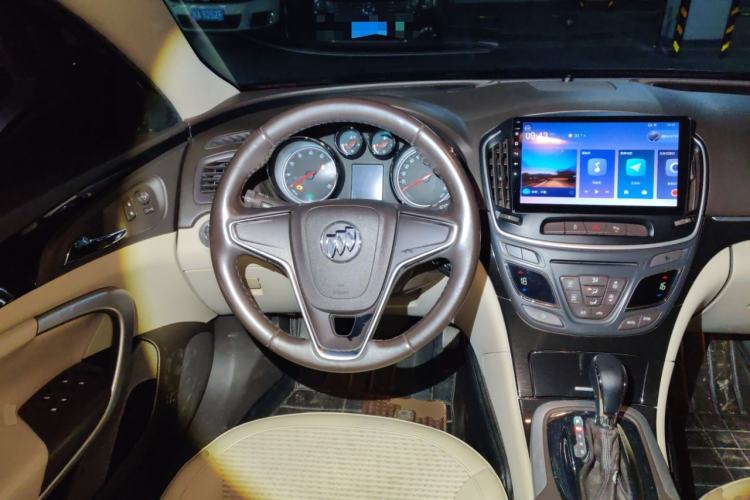 Used Buick Regal 2015 2.0L Leading Fashion Edition Steering Wheel