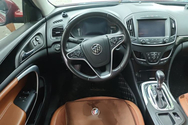 Used Buick Regal 2015 1.6T Elite Tech Model Steering Wheel