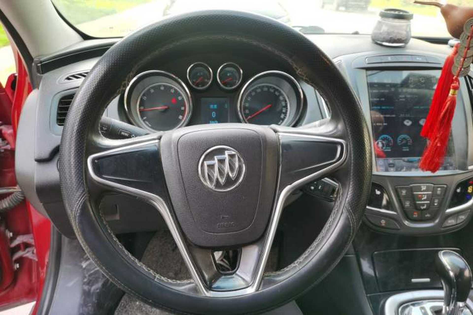 Used Buick Regal 2015 1.6T Fashion Tech Model Steering Wheel