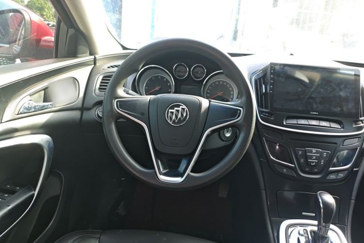 Used Buick Regal 2015 1.6T Leading Technology Model Steering Wheel