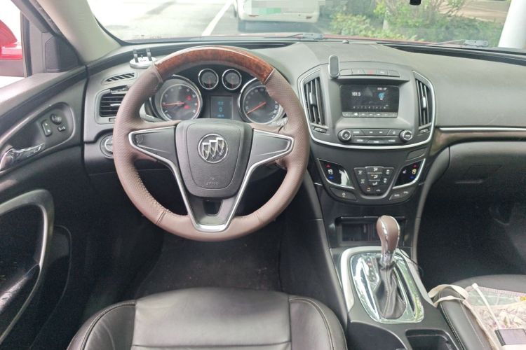Used Buick Regal 2015 1.6T Fashion Tech Model Steering Wheel