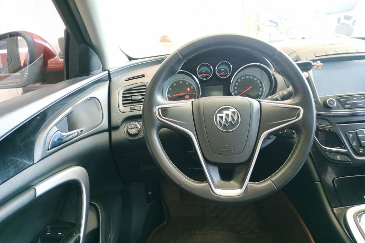 Used Buick Regal 2015 1.6T Leading Technology Model Steering Wheel