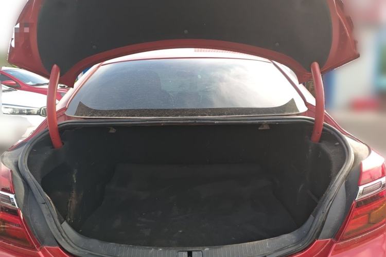 Used Buick Regal 2015 1.6T Leading Technology Model Trunk