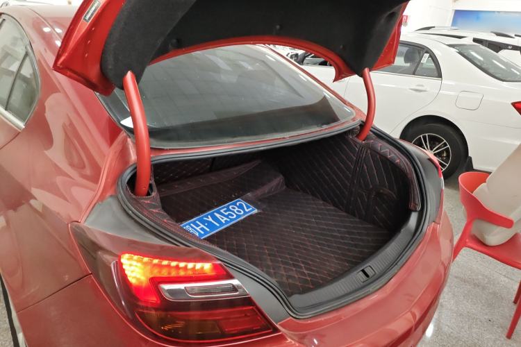 Used Buick Regal 2015 1.6T Elite Tech Model Trunk