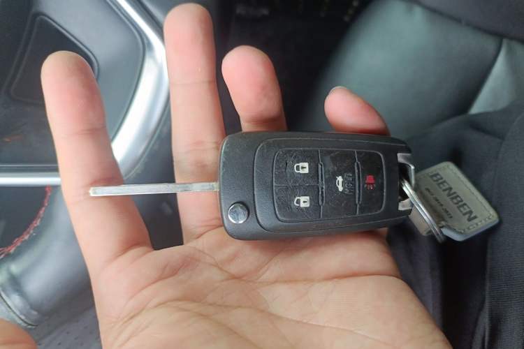 Used Buick Regal 2015 1.6T Fashion Tech Model Vehicle Key
