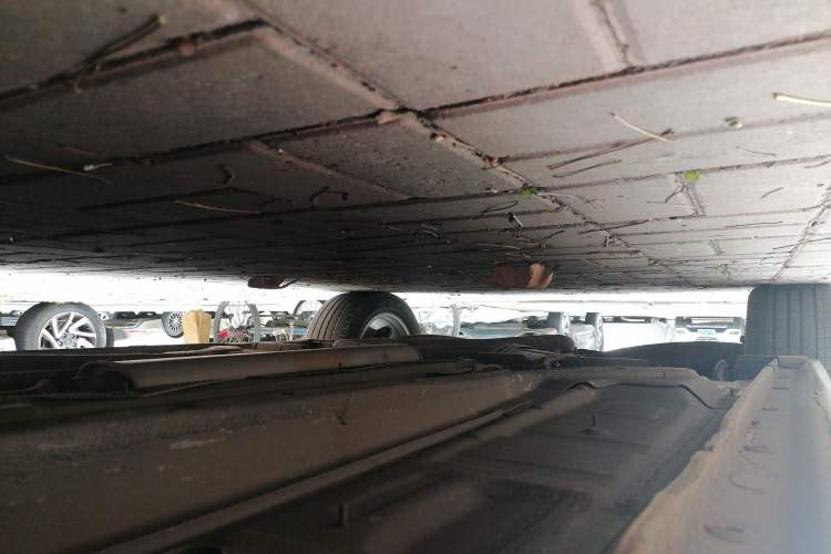 Used Buick Regal 2015 1.6T Leading Technology Model Chassis Front Right