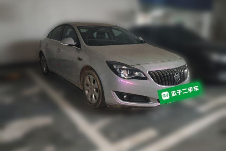 Used Buick Regal 2015 1.6T Leading Technology Model Front Right 45 Deg