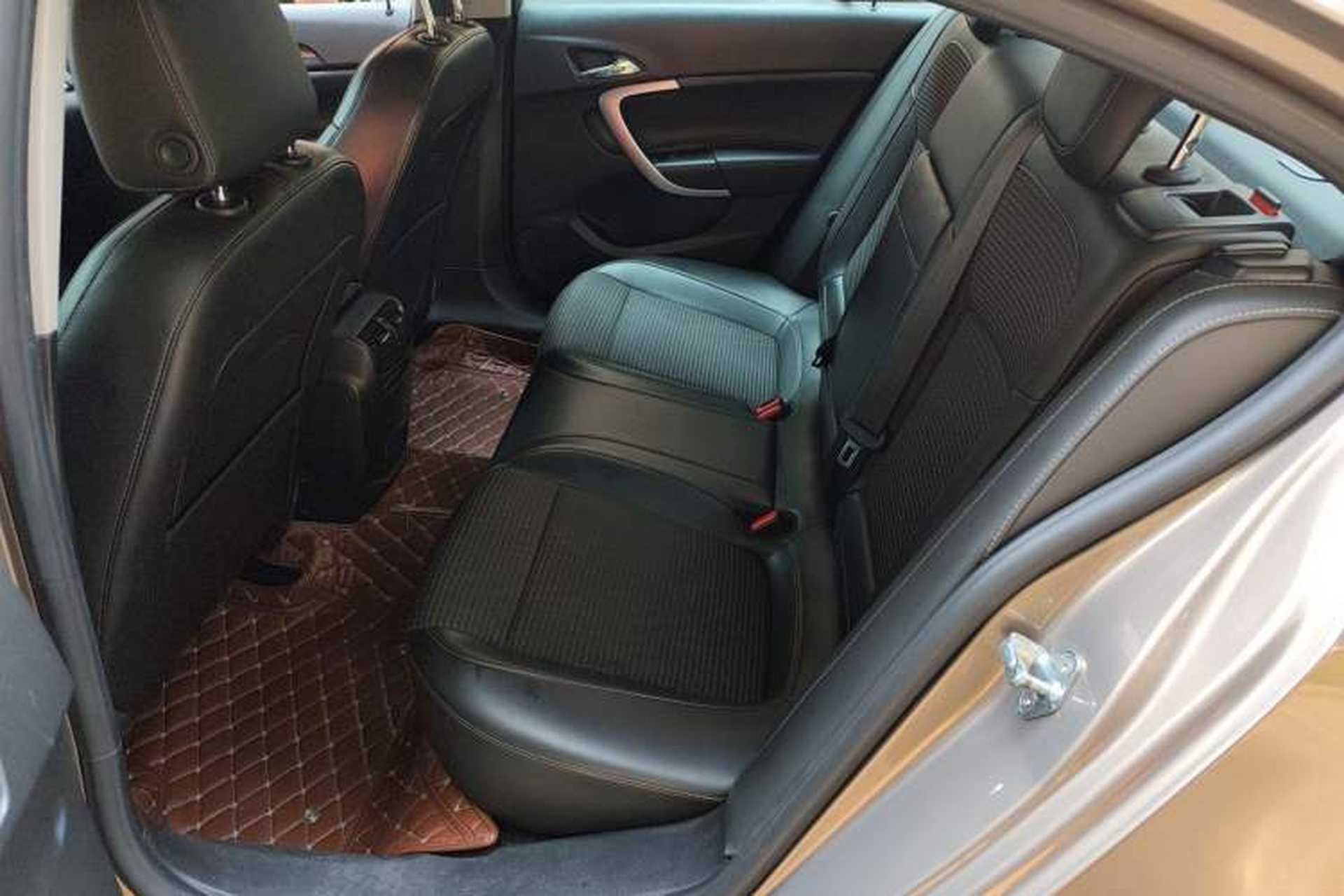 Used Buick Regal 2015 1.6T Fashion Tech Model Left Rear Seat