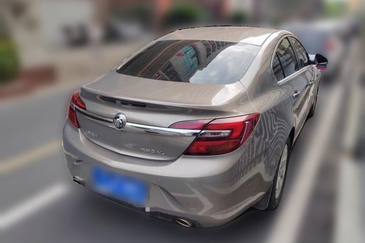 Used Buick Regal 2015 1.6T Leading Technology Model Rear Right 45 Deg