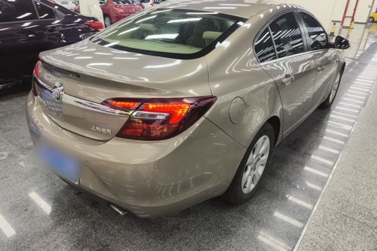 Used Buick Regal 2015 2.0L Leading Fashion Edition Rear Right 45 Deg