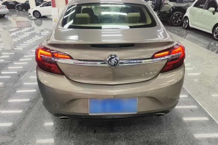 Used Buick Regal 2015 2.0L Leading Fashion Edition Rear