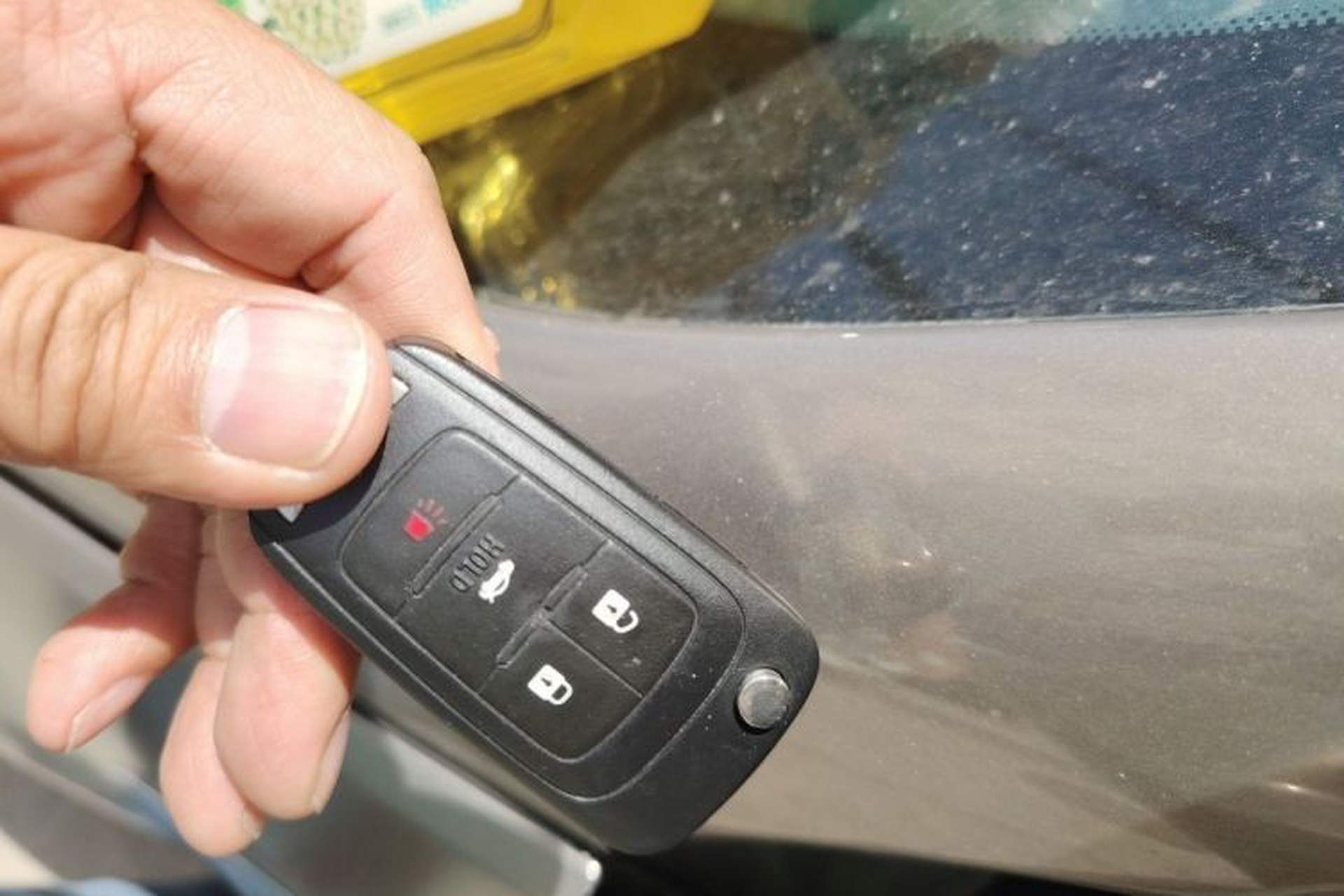 Used Buick Regal 2015 2.0L Elite Fashion Edition Vehicle Key