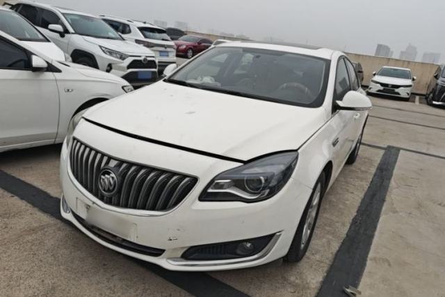 Used Buick Regal 2015 2.0L Leading Fashion Edition