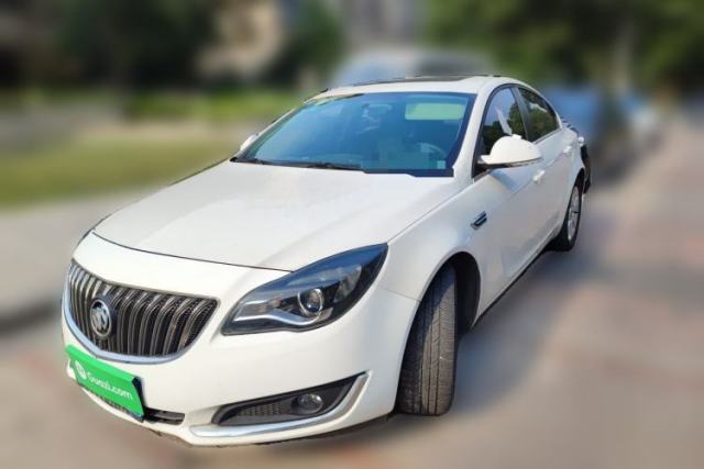 Ojetý Buick Regal 2015 2.0L Leading Fashion Edition
