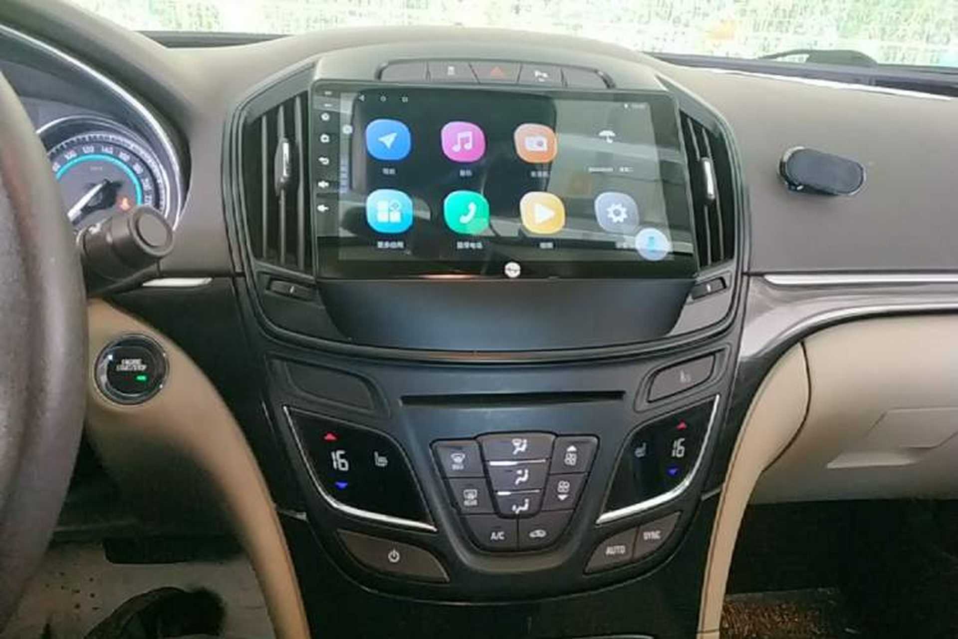 Used Buick Regal 2015 2.0L Elite Fashion Edition Audio And AC Panel