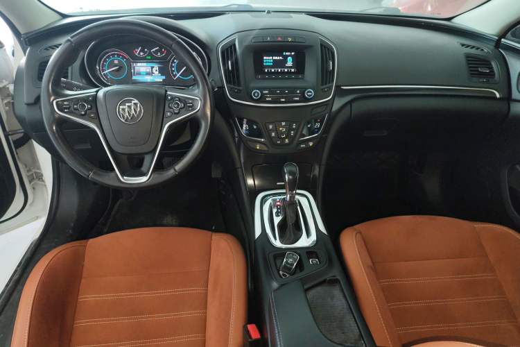 Used Buick Regal 2015 GS 2.0T Grand Sport Edition Audio And AC Panel
