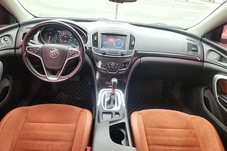 Used Buick Regal 2015 1.6T Elite Tech Model Center Console