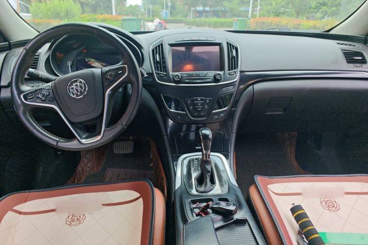 Used Buick Regal 2015 1.6T Elite Tech Model Center Console