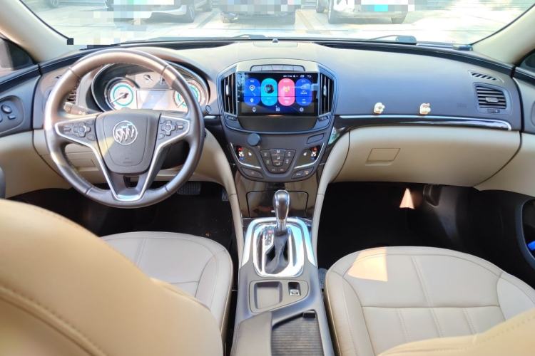 Used Buick Regal 2015 2.0L Elite Fashion Edition Center Console