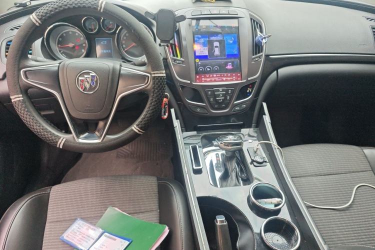 Used Buick Regal 2015 1.6T Leading Technology Model Center Console