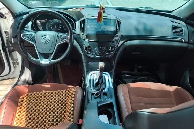 Used Buick Regal 2015 1.6T Elite Tech Model Center Console
