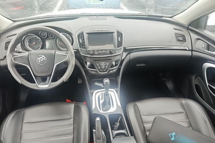 Used Buick Regal 2015 1.6T Leading Technology Model Center Console