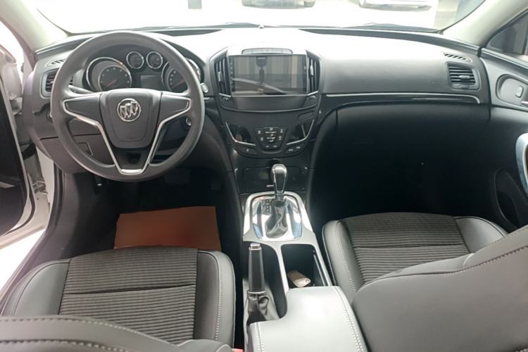 Used Buick Regal 2015 1.6T Leading Technology Model Center Console