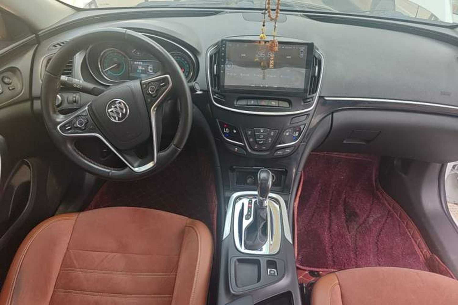 Used Buick Regal 2015 GS 2.0T Grand Sport Edition Center Console