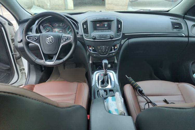 Used Buick Regal 2015 GS 2.0T Grand Sport Edition Center Console