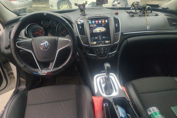 Used Buick Regal 2015 1.6T Leading Technology Model Center Console