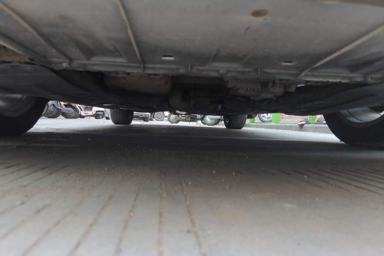 Used Buick Regal 2015 2.0L Leading Fashion Edition Chassis Front