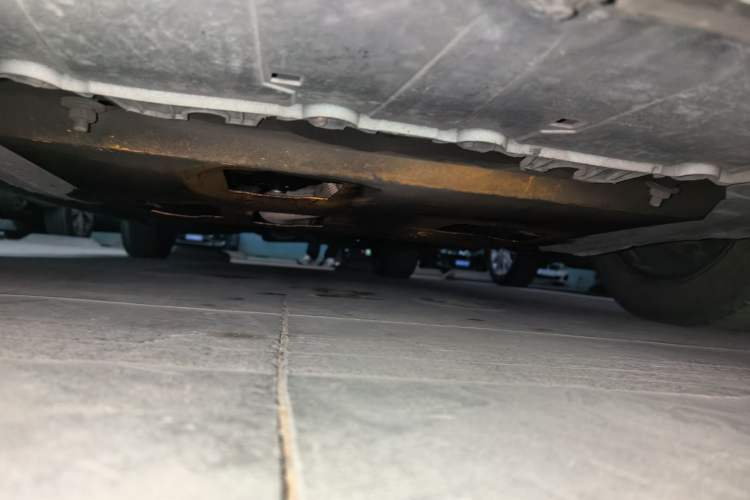 Used Buick Regal 2015 1.6T Elite Tech Model Chassis Front